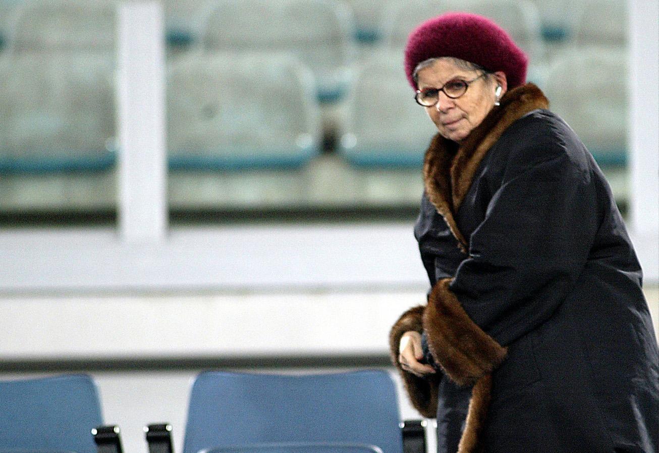 Roma-Chievo, giallorossi col lutto al braccio