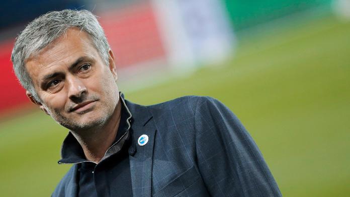 Roma, i dettagli dello sbarco di Mourinho e il suo rito scaramantico a Trigoria