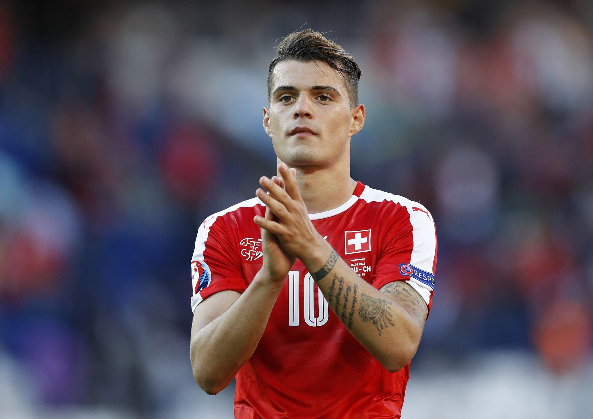 Xhaka: ”Sono stato molto vicino alla Roma. Contento di essere al Leverkusen”