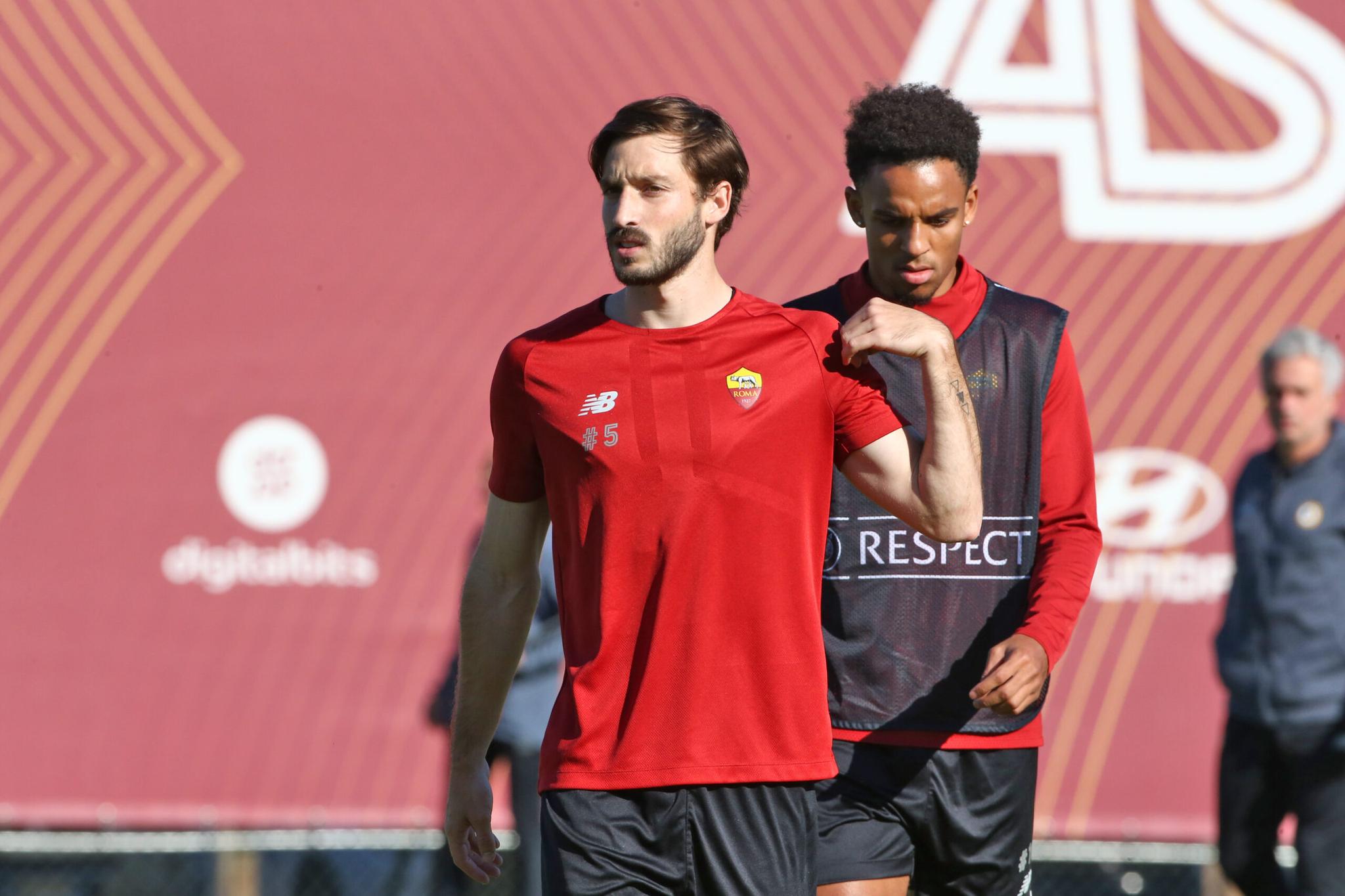 Vina ufficiale: è un nuovo calciatore del Flamengo. L’incasso della Roma