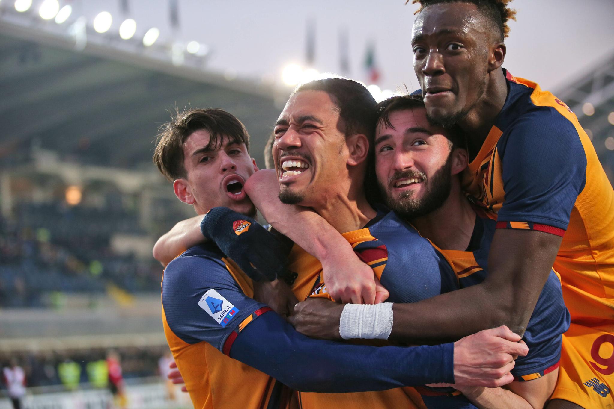 Un titolare giallorosso non è vaccinato. La Roma in pressing per convincerlo