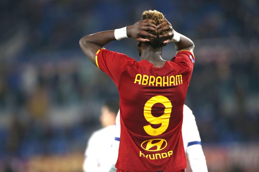 Abraham smarrito, ma questa Roma non lo sta aiutando: metà dei tiri rispetto allo scorso anno