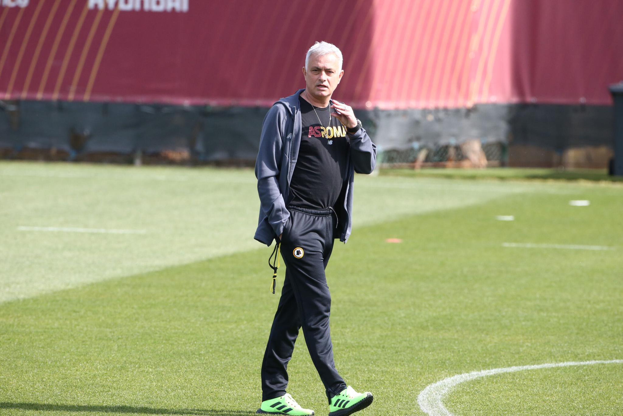 Trigoria, allenamento mattutino: ok Dybala e Sanches. Out Smalling, Spinazzola e Pellegrini