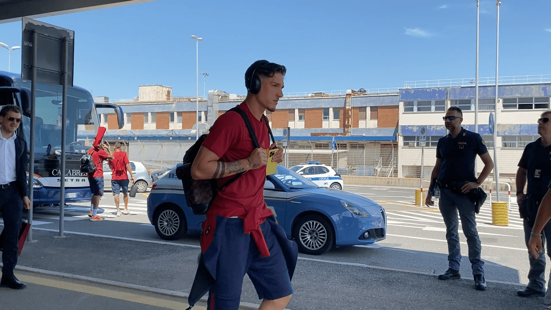 Roma, visita medica per Zaniolo: stressato. Un mese di riposo ma lo tiene nella lista Uefa