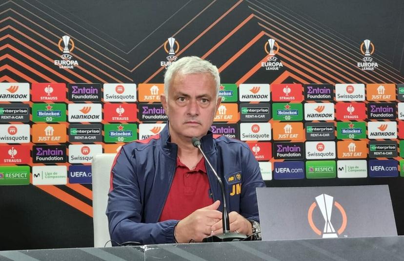 Mourinho: “L’ambiente caldo della Real Sociedad non ci spaventa e ci darà una grande carica”