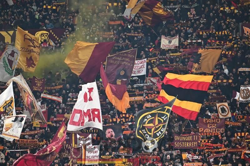 As Roma, ufficiale il lancio della nuova campagna abbonamenti: prezzi invariati per curve, distinti e parte della Tevere