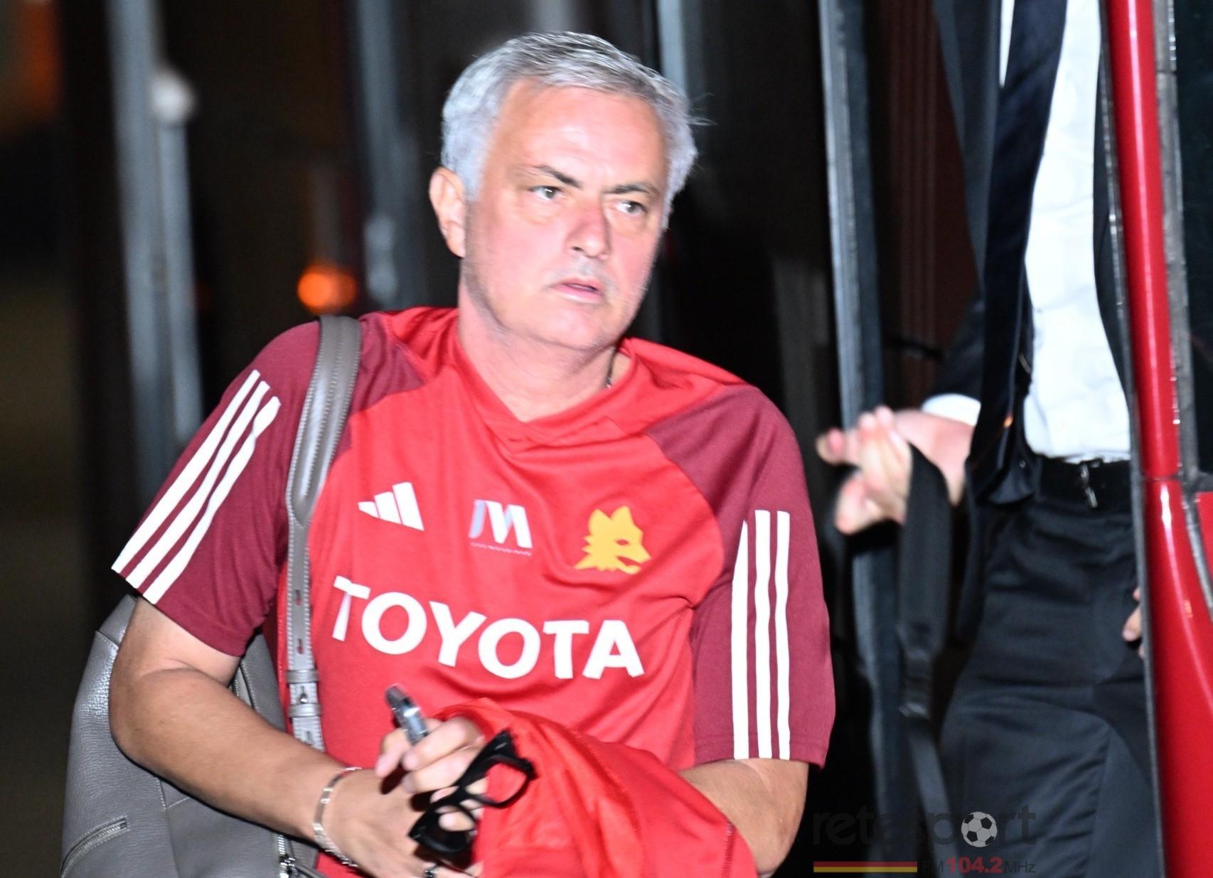 Mourinho: “Avrei dovuto lasciare la Roma dopo Budapest”