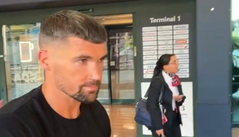 Fiumicino, Ryan è sbarcato a Roma. Domani le visite