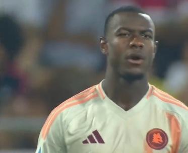 Ndicka: “Il contatto con Bisseck non è rigore”. Per DAZN era da penalty