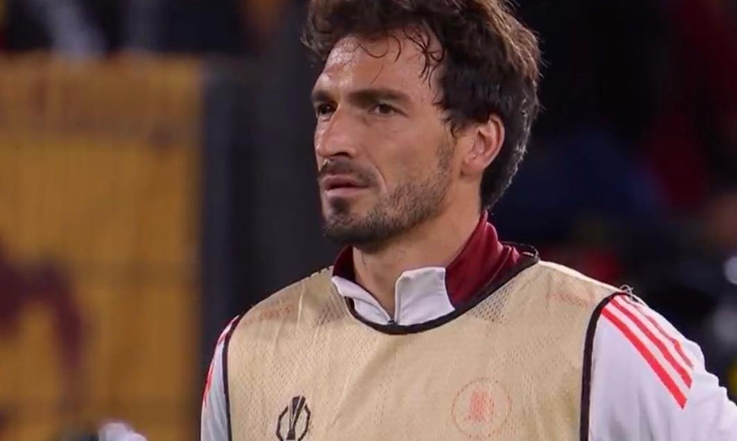 Hummels chiarisce: “Non ho abbandonato i miei compagni ieri”