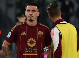 Le Fèe ancora decisivo e il Sunderland vola in finale: la Roma spera