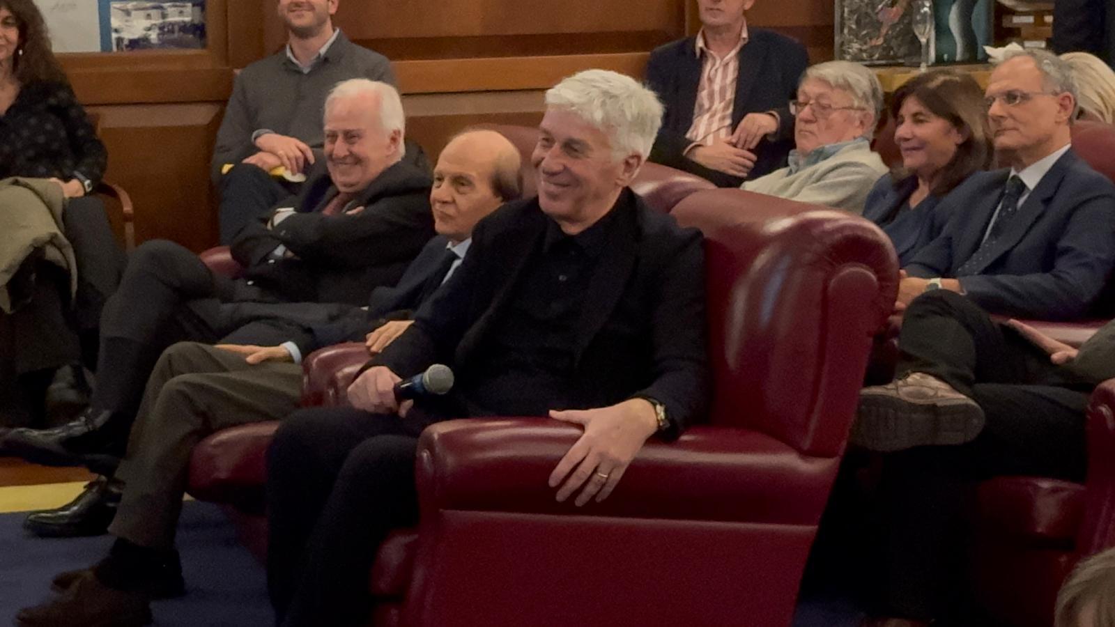 Gasp: “Mi dicevano che a Roma non si può fare calcio, ma non è vero. Qui un po’ di laziali e tanti romanisti”