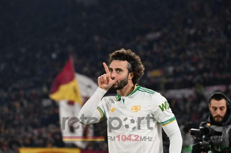 Trigoria, Hermoso in gruppo: personalizzato per 5 calciatori