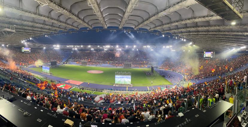 Siviglia-Roma all’Olimpico, venduti 53 mila biglietti: disponibili solo tagliandi nei distinti nord