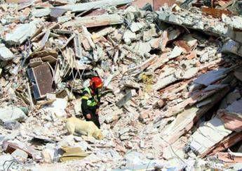 Piantedosi: “Il 6 aprile di 17 anni fa il terremoto dell’Aquila, ferita resta aperta”