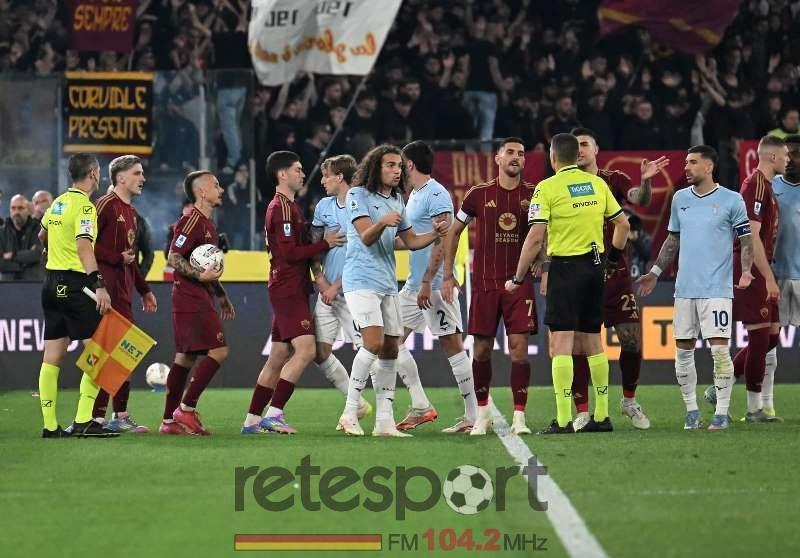 Serie A, anticipi e posticipi fino alla 12° giornata: derby di Roma domenica alle 12:30