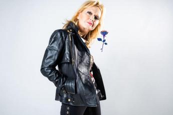Rita Pavone: “Se Morrissey volesse un duetto mi inginocchierei. Ultimo? Il difficile è restare”