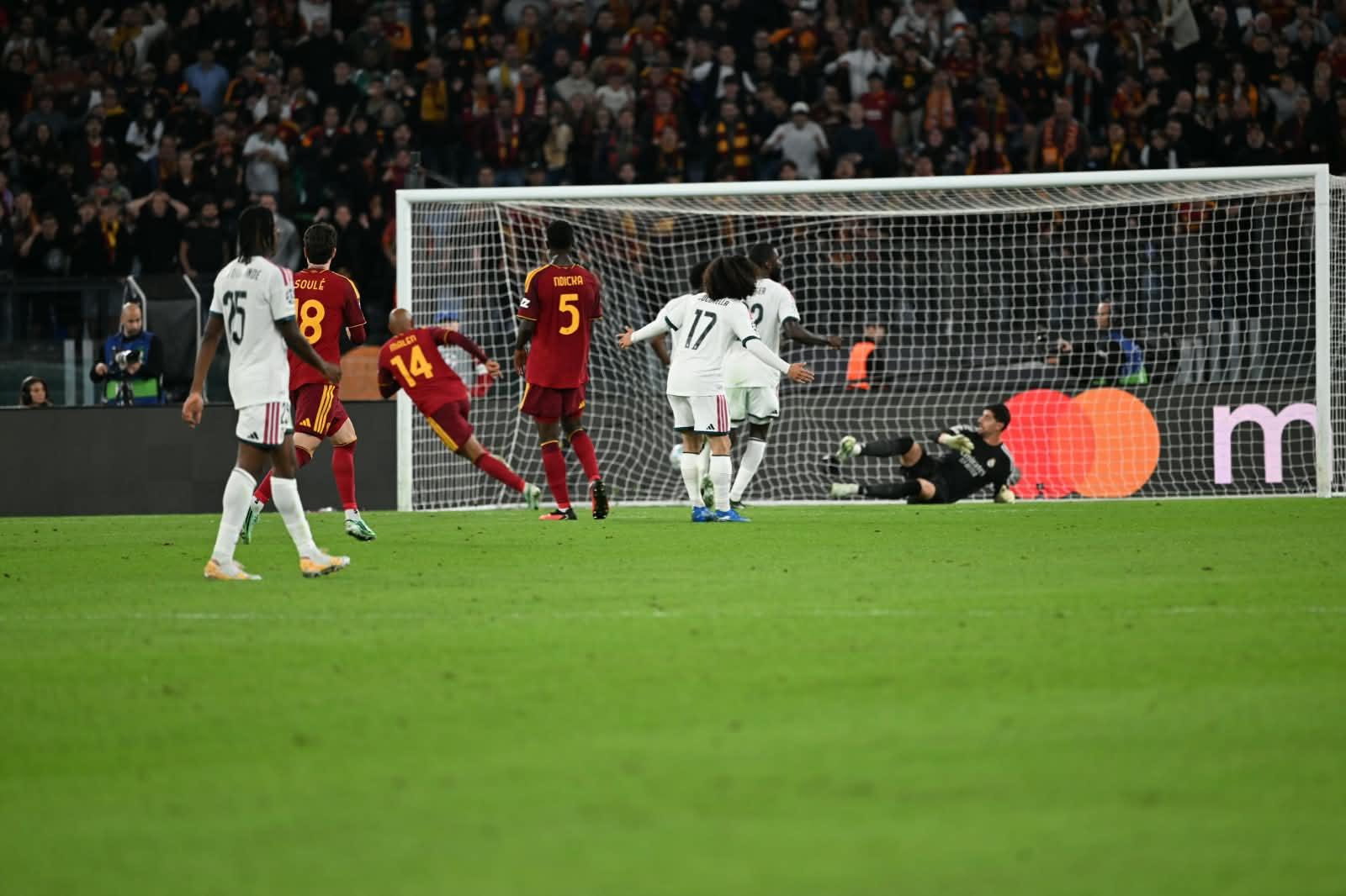Roma-Real Madrid, Malen: “Grande delusione. Dobbiamo parlare di ciò che non è andato bene”